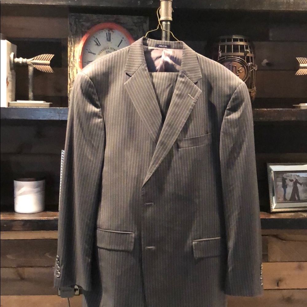 Hart Schaffner Marx Classic Fit Striped Suit 44R